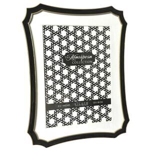 Vintage Sicura Bellagio black enamel picture frame 5x7 gold trim scallop edge